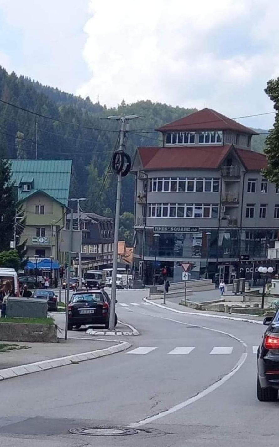 Apartman Aischa Nova Varoš Buitenkant foto